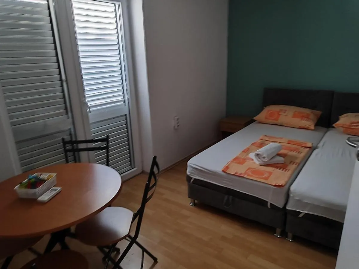 Apartmani Nada Drage 0*,  Croatia